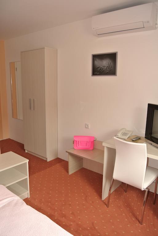 Garni Hotel Beograd Negotin Habitación foto